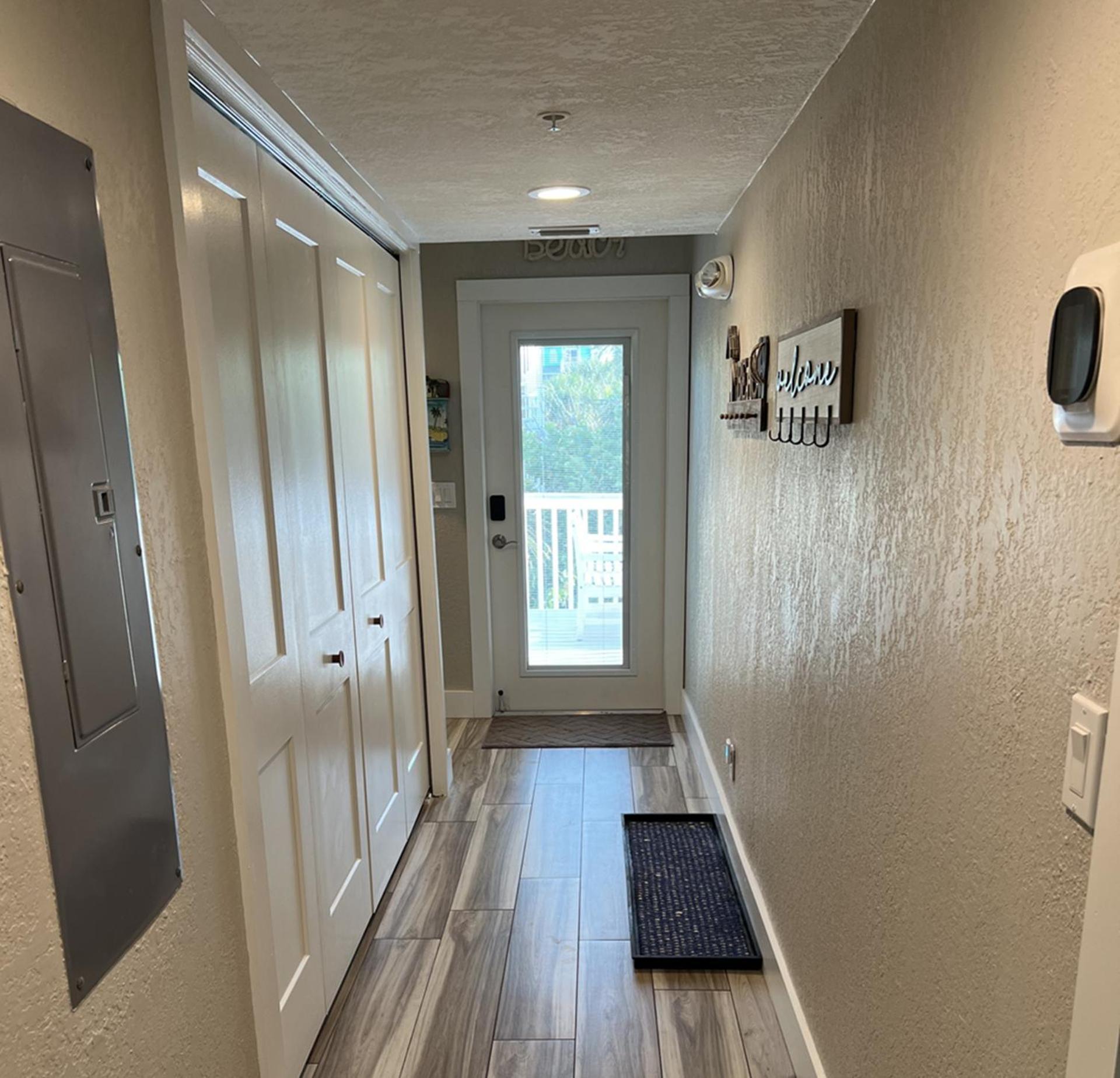 Coconut Castaway - Ocean Views, Walk To Beach, Golf Cart, Club Pool * North Captiva